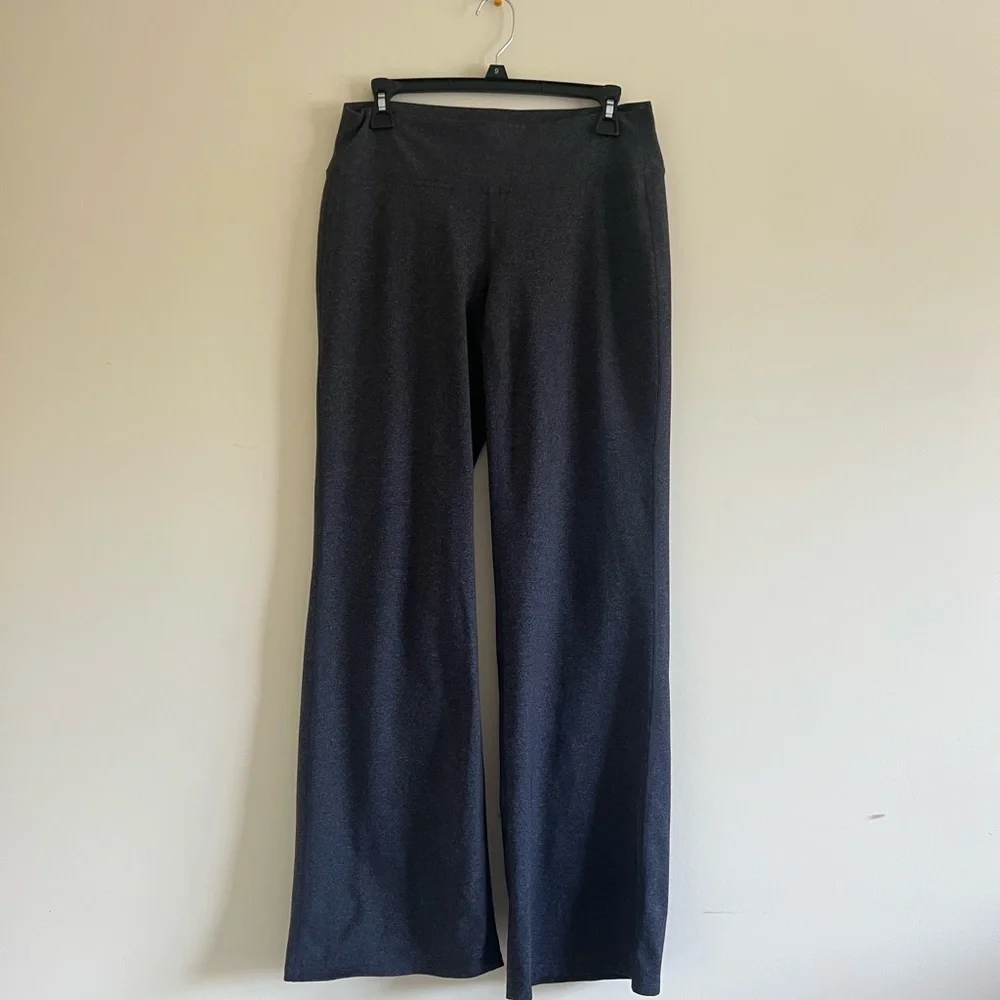 Athleta Fushion wide leg  yoga pants - Picture 2 of 12